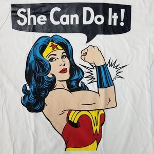 Wonder Woman She Can Do It! Licensed DC Comics